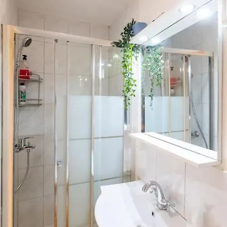 Charming With Reading Nook & View Apartment Nicosia