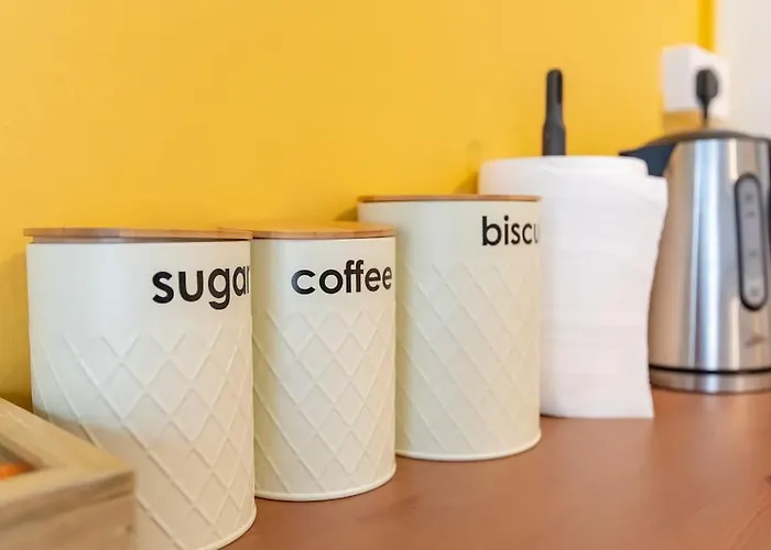 Charming With Reading Nook & View * Λευκωσία