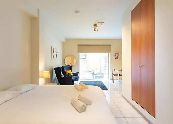 Διαμέρισμα Charming With Reading Nook & View Λευκωσία